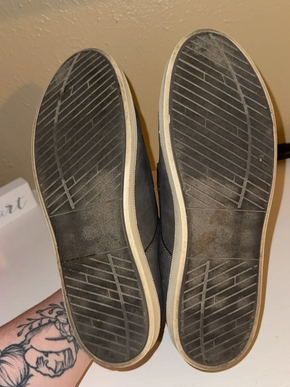 Goodfellow & Co Men’s Dark Gray Casual Slip-On Lace Shoes